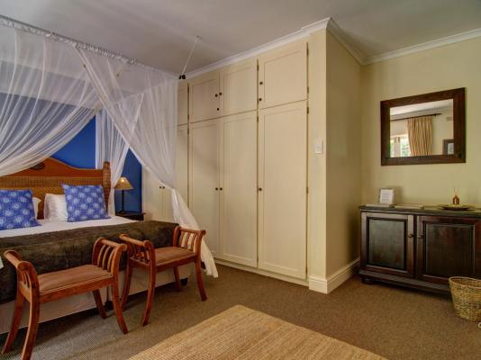 Room image 36