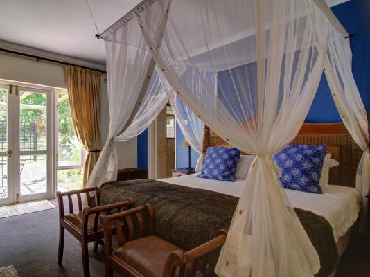 Room image 38