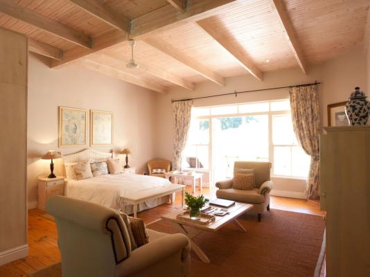 Room image 3