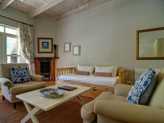 Room image 4