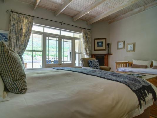 Room image 7