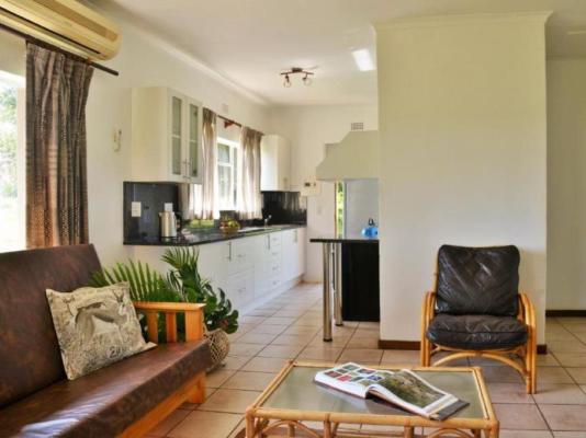 Room image 10