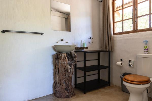 Room image 13