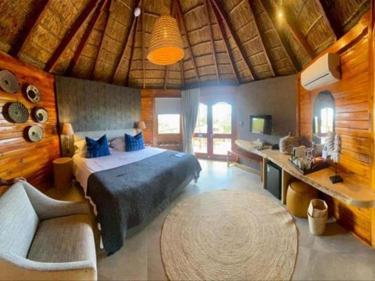 Room image 7