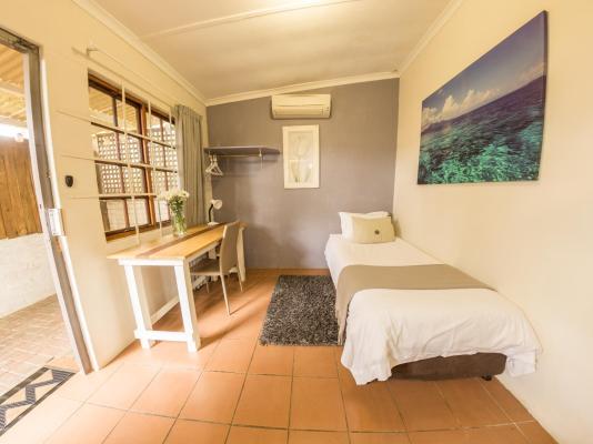 Mackaya Bella Guest House - 200016