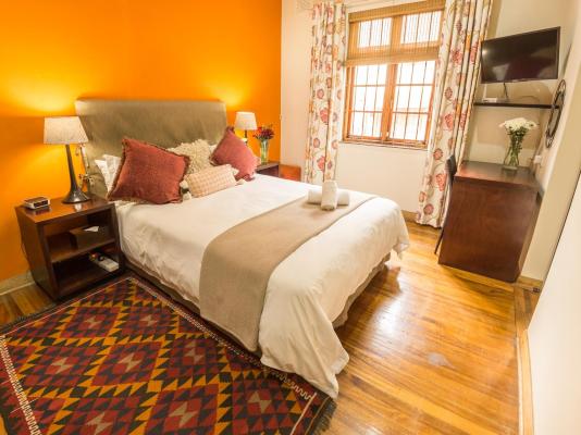 Room image 2