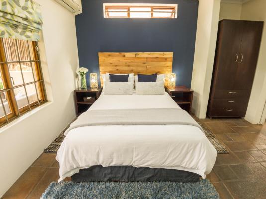Room image 8