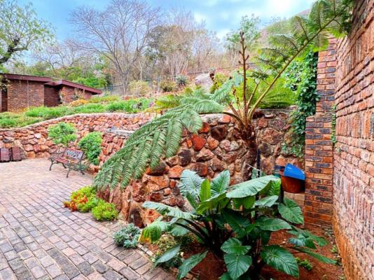 Mia Hills Guest House - 200070