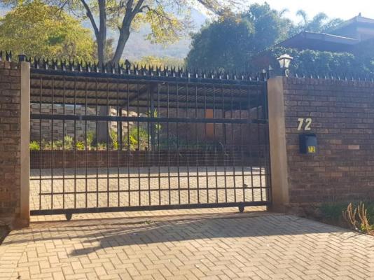 Mia Hills Guest House - 200073