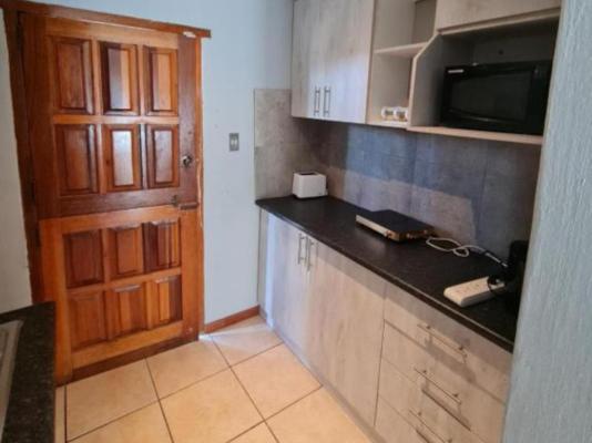 Mia Hills Guest House - 200078