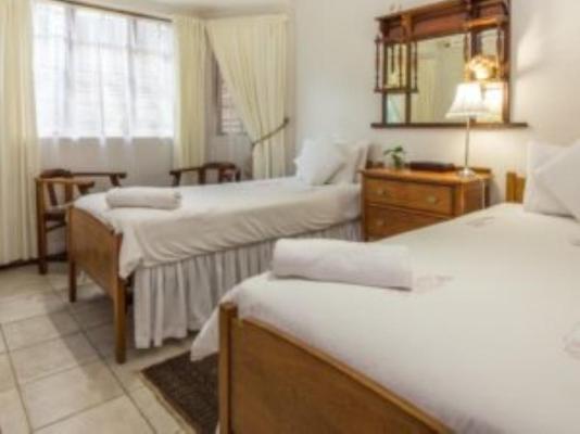 Room image 1