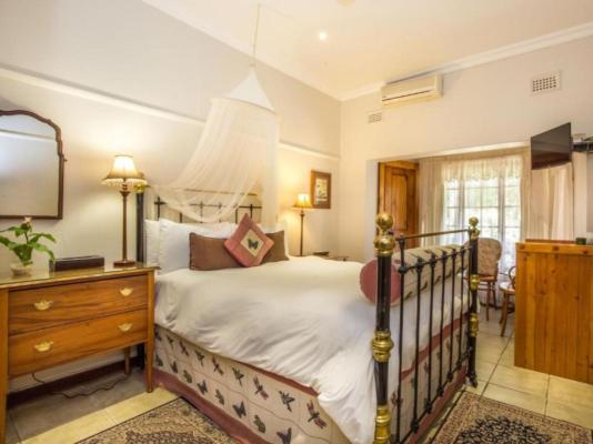 Room image 3