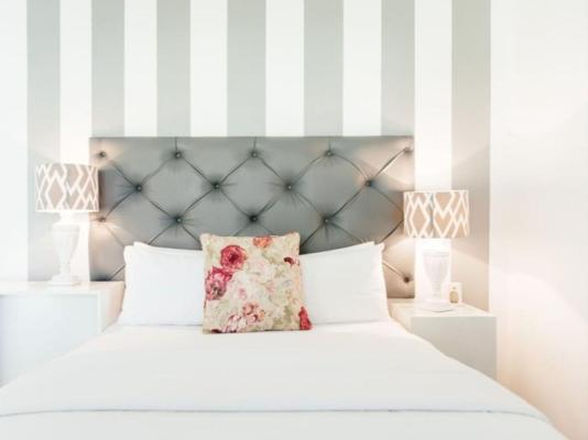 Room image 1