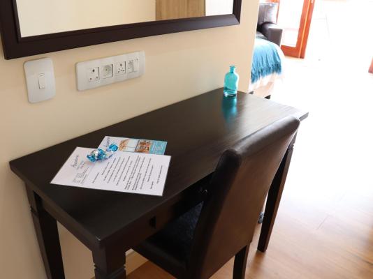 Room image 6