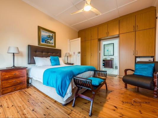 Room image 2