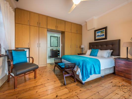 Room image 7