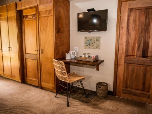 Room image 3