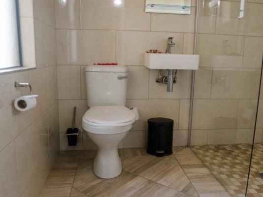 Room image 1