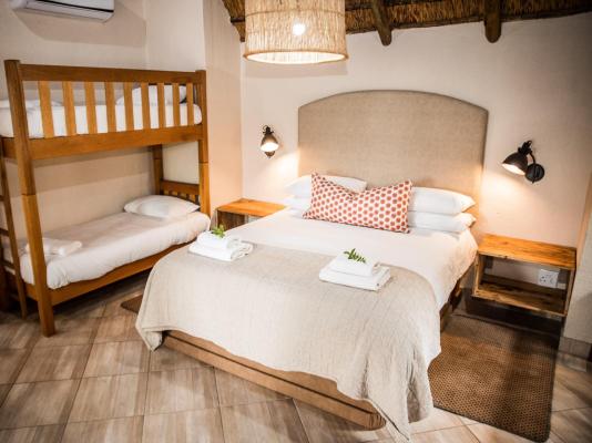 Room image 2