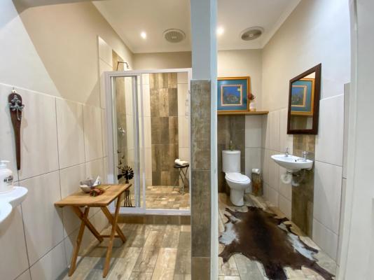Room image 5