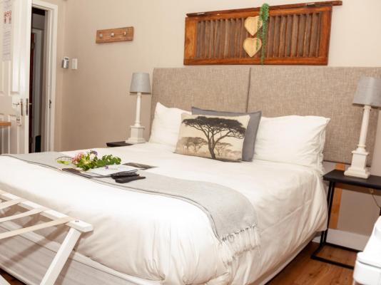 Room image 3