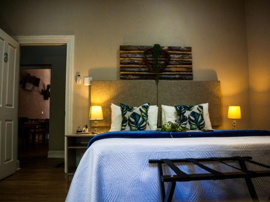Room image 4