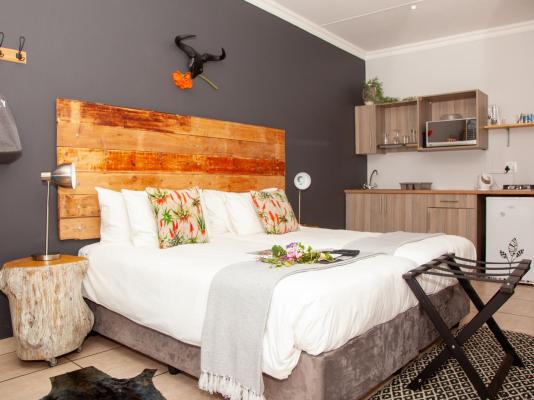 Room image 4