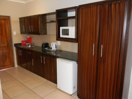 Room image 4