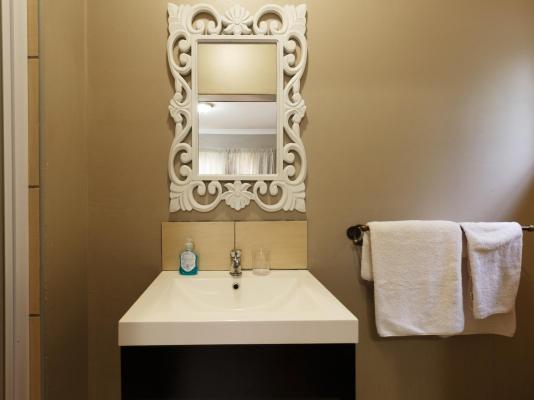 Room image 19