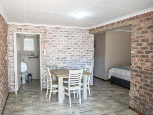 Opstal Guestfarm - 201041