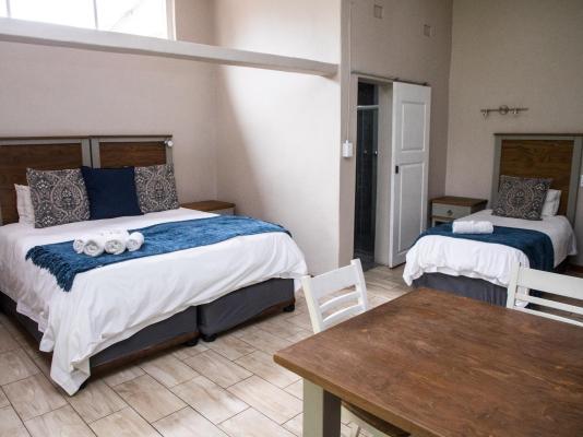 Room image 13