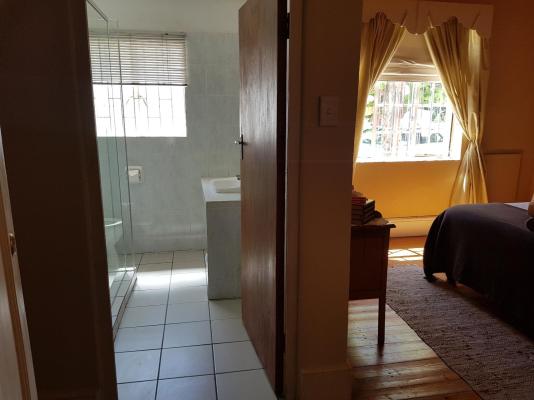 Room image 6