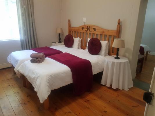 Room image 9