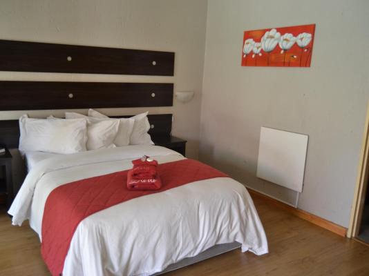 Room image 1