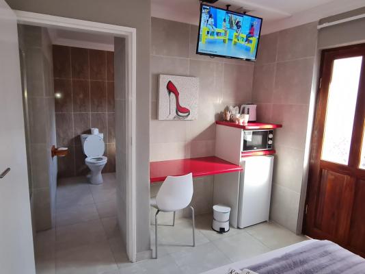 Room image 1