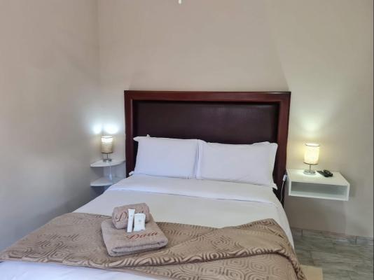 Room image 1