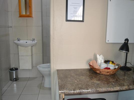 Room image 2