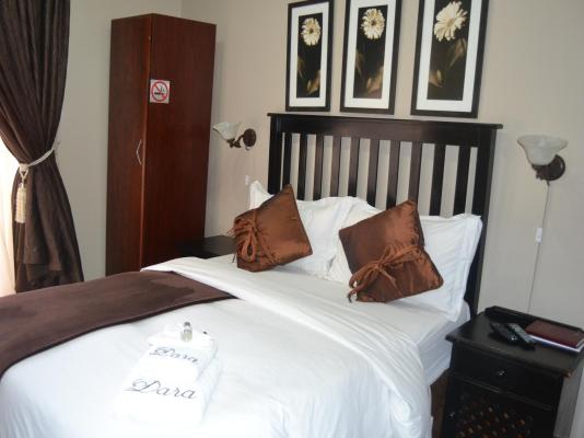 Room image 3