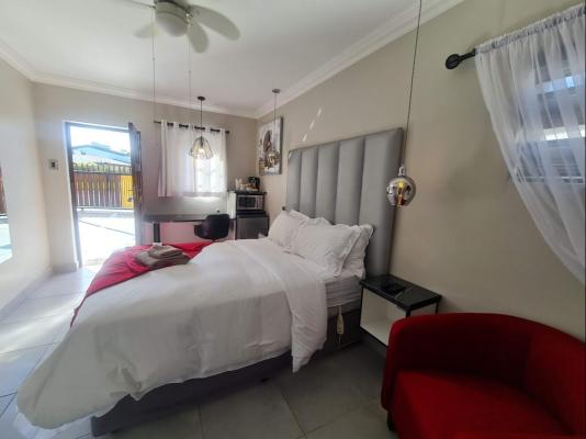 Room image 32