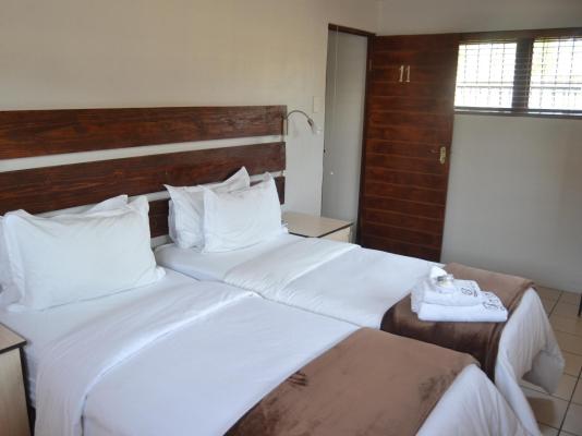 Room image 35
