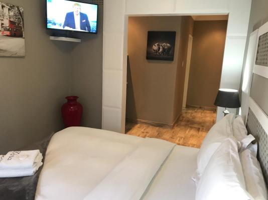 Room image 43
