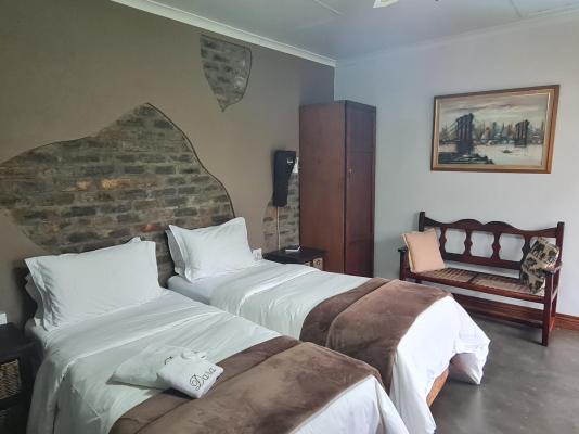 Room image 48