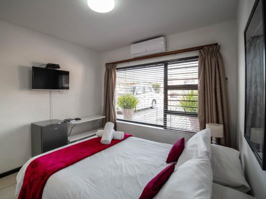 Room image 7