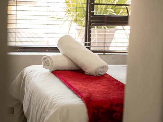 Room image 11