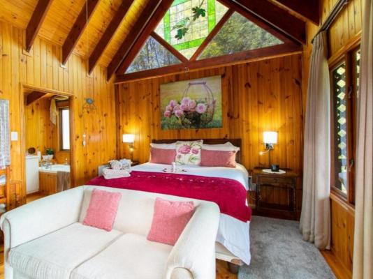 Room image 5