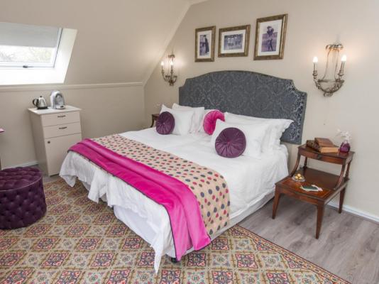 Room image 8