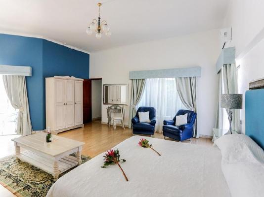 Room image 2