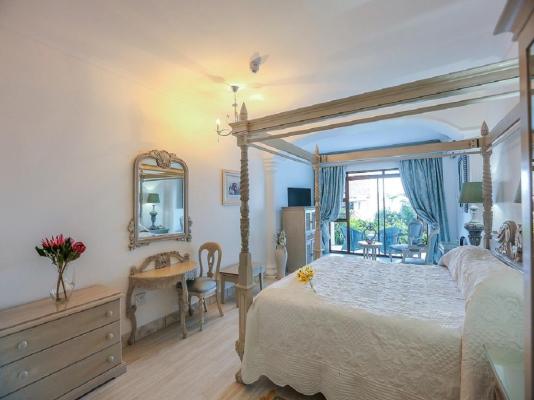 Room image 3