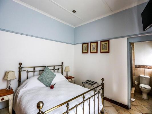 Room image 1
