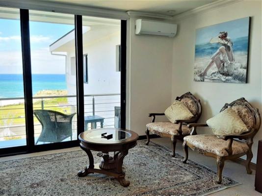Room image 3